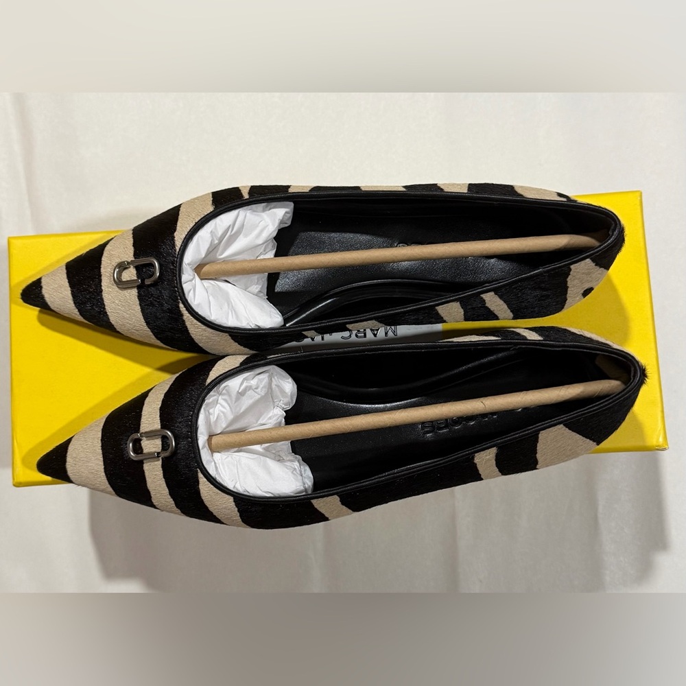 🔥🔥🔥NEW Marc Jacobs Black The Ali Ballerina Flats Shows in Zebra Print - Picture 3 of 8